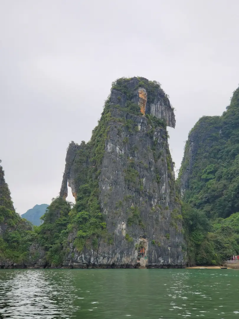 Ha Long Bay 